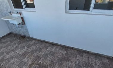 Casa PH en alquiler en Wilde