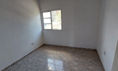 Casa PH en alquiler en Wilde