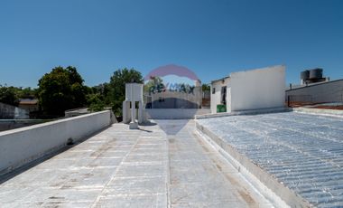 Casa en venta de 3 dormitorios y patio en zona sur