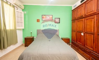 Casa en venta de 3 dormitorios y patio en zona sur
