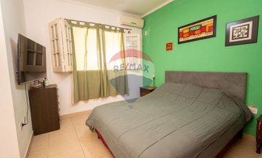 Casa en venta de 3 dormitorios y patio en zona sur
