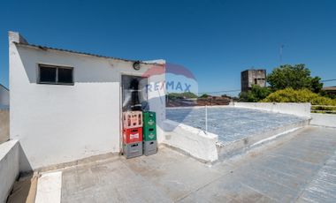 Casa en venta de 3 dormitorios y patio en zona sur