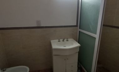 Casa PH en alquiler en Castelar Sur