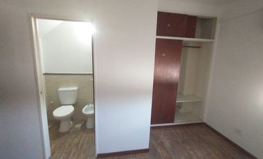 Casa PH en alquiler en Castelar Sur