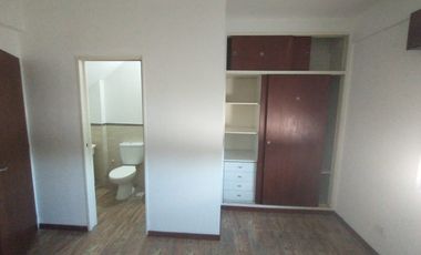 Casa PH en alquiler en Castelar Sur