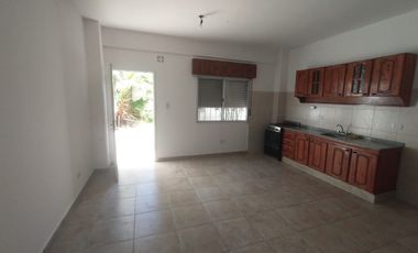 Casa PH en alquiler en Castelar Sur