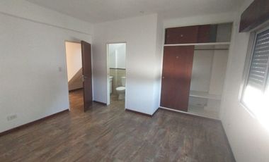 Casa PH en alquiler en Castelar Sur
