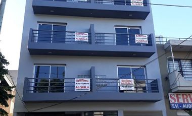 Departamento en alquiler en Bernal Centro