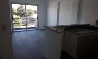 Departamento en alquiler en Bernal Centro