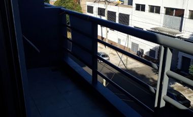 Departamento en alquiler en Bernal Centro