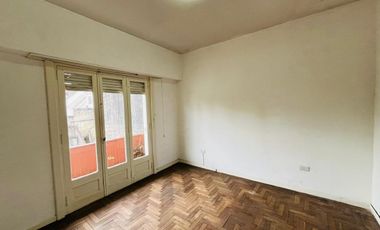 PISO DEPARTAMENTO 3 AMB TERRAZA VENTA LOMAS CENTRO