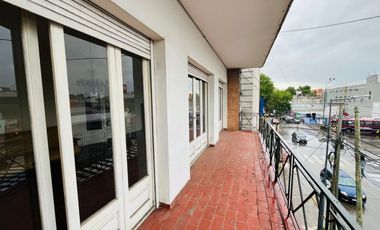 PISO DEPARTAMENTO 3 AMB TERRAZA VENTA LOMAS CENTRO