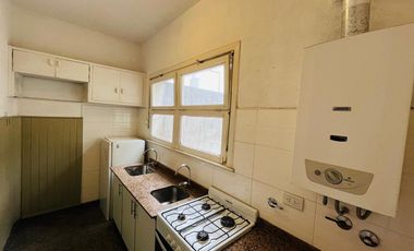 PISO DEPARTAMENTO 3 AMB TERRAZA VENTA LOMAS CENTRO