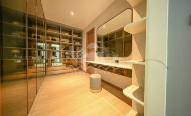 Luxury Modern Pool Villa for Sale at Baan Tiew Khao, Huai Yai