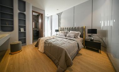 Luxury Modern Pool Villa for Sale at Baan Tiew Khao, Huai Yai