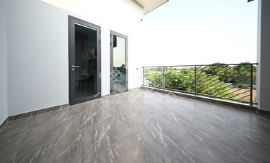 Luxury Modern Pool Villa for Sale at Baan Tiew Khao, Huai Yai