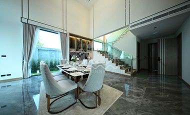 Luxury Modern Pool Villa for Sale at Baan Tiew Khao, Huai Yai