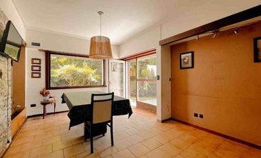 Venta casa 5 ambientes Apta Credito el Grosellar