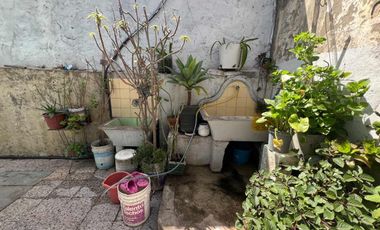 VENTA CASA MULTIFAMILIAR EN AVELLANEDA 6 UNIDADES