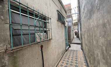 VENTA CASA MULTIFAMILIAR EN AVELLANEDA 6 UNIDADES