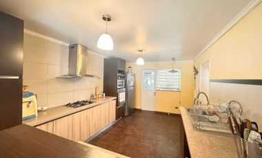 Casa en arriendo en PEÑALOLÉN