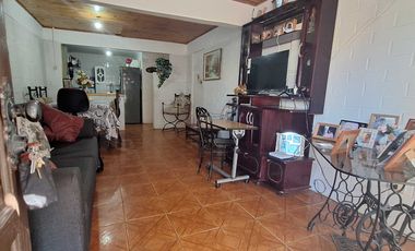 Casa en venta en ALGARROBO