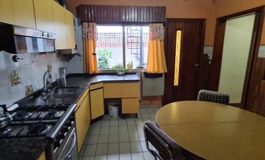 VENTA CASA TIPO PH 3 AMBIENTES LANUS
