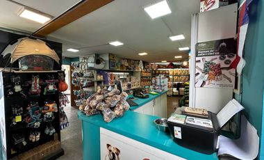 Local comercial en venta en HUECHURABA