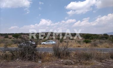 TERRENO EN VENTA - (3)