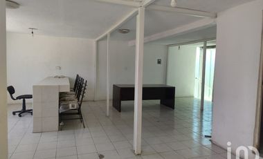 EDIFICIO EN RENTA EN JARDIN BALBUENA
