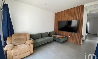 CASA AMMUEBLADA EN VENTA EN PLAN DE AYALA CENTRO