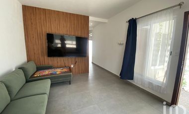 CASA AMMUEBLADA EN VENTA EN PLAN DE AYALA CENTRO