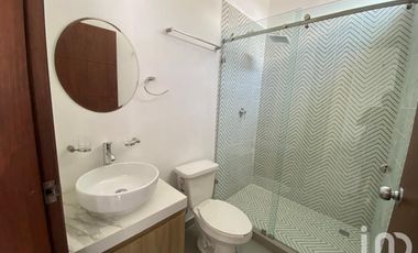 CASA AMMUEBLADA EN VENTA EN PLAN DE AYALA CENTRO