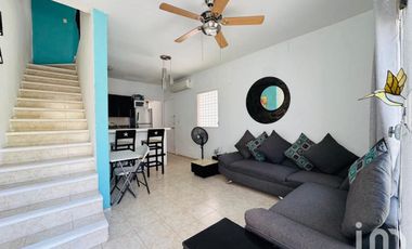 CASA AMUEBLADA EN VENTA LA TOSCANA PLAYA DEL CARMEN QROO.