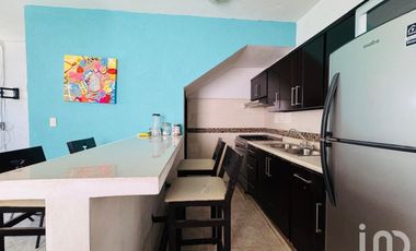 CASA AMUEBLADA EN VENTA LA TOSCANA PLAYA DEL CARMEN QROO.