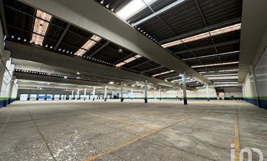 Bodega renta Colonia barrienetos tlalnepantla estado de mexico