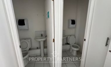 Local comercial en segundo nivel en barrio Brasil