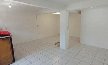 RENTA LOCAL COMERCIAL EN 5 DE FEBRERO