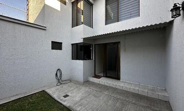 Casa en Colonia Mirador del Sol a 1.5 cuadras de Av. Moctezuma y Av. Patria