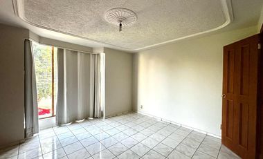 Casa en Colonia Mirador del Sol a 1.5 cuadras de Av. Moctezuma y Av. Patria