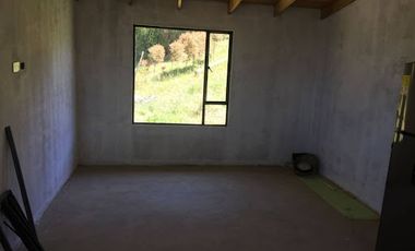 VENTA de CASA LOTE en LA CALERA