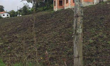 VENTA de CASA LOTE en LA CALERA