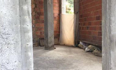 VENTA de CASA LOTE en LA CALERA