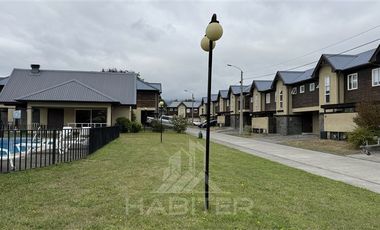 Casa en Arriendo en COD38173 Camino Internacional