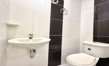 EDIFICIO CON BODEGA EN VENTA EN LA BADEA/PEREIRA