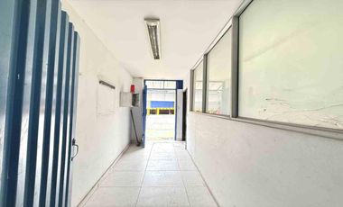 EDIFICIO CON BODEGA EN VENTA EN LA BADEA/PEREIRA