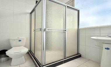 EDIFICIO CON BODEGA EN VENTA EN LA BADEA/PEREIRA