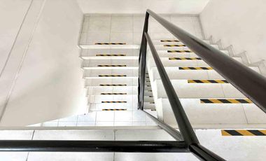 EDIFICIO CON BODEGA EN VENTA EN LA BADEA/PEREIRA