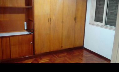Chalet en Alquiler Villa Sarmiento / Moron (A034 1150)