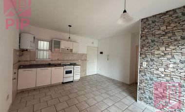 Departamento en Alquiler Haedo / Moron (B110 1110)
